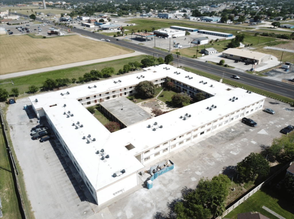 austin commercial roof installation company