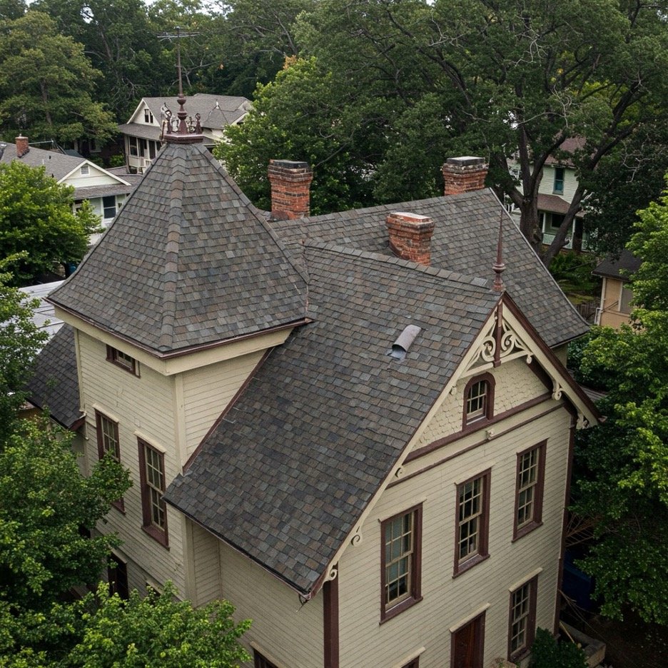 Historic Home Roofing in Austin: Preservation and Modern Standards